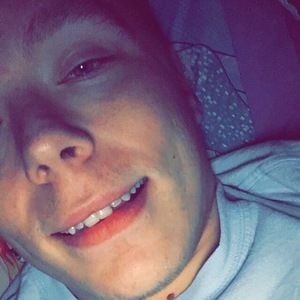 Meet your Posher, Zachery